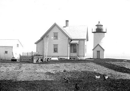 Tarpaulin Cove Lighthouse