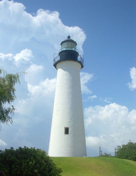 Point Isabel Light